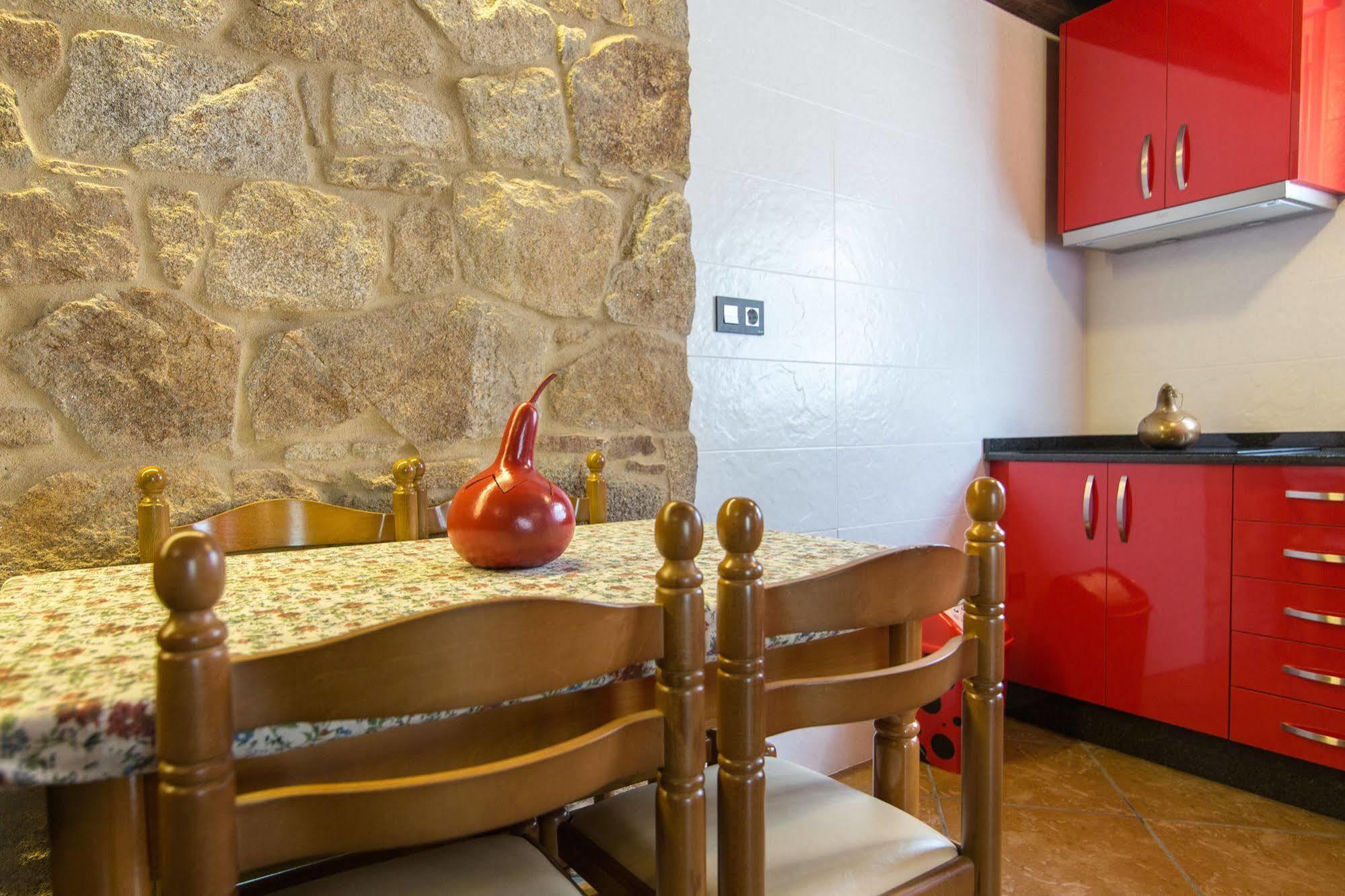 Palas de Rei Casa Carlaヴィラ エクステリア 写真